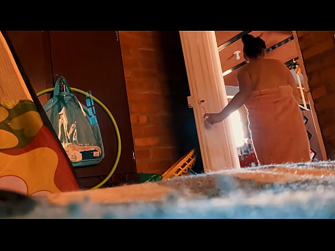 ❤️ Iz-ziju jsegwini fid-doċċa, hu jaqtagħni waqt li nieħu doċċa. ❌  Sess f'mt.watchhentai.ru ❌️❤